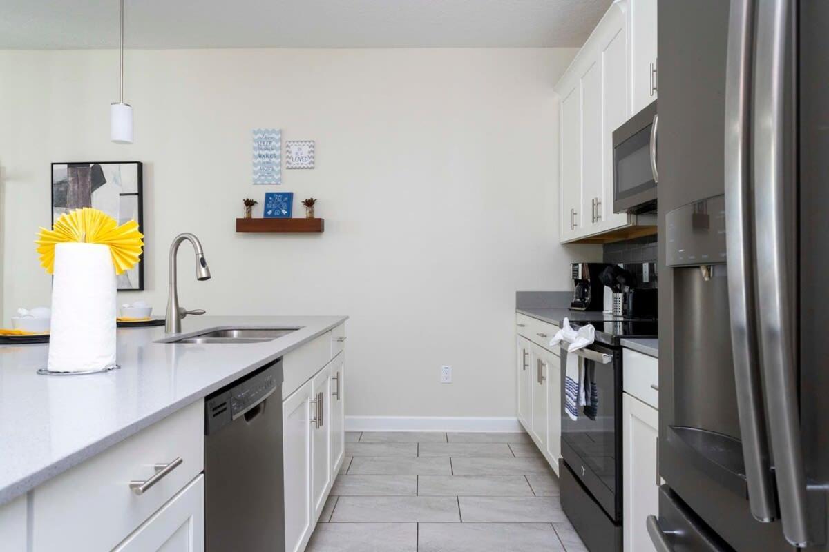 Four Bedrooms Townhome 4861 基西米 外观 照片